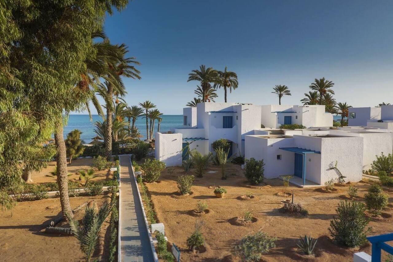 Aghīr Hari Club Beach Resort מראה חיצוני תמונה