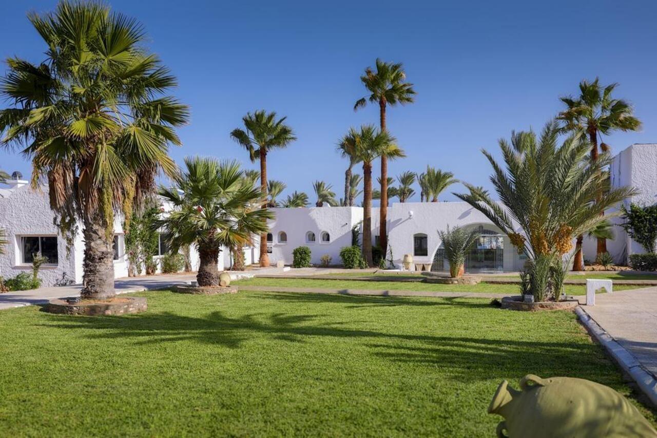 Aghīr Hari Club Beach Resort מראה חיצוני תמונה