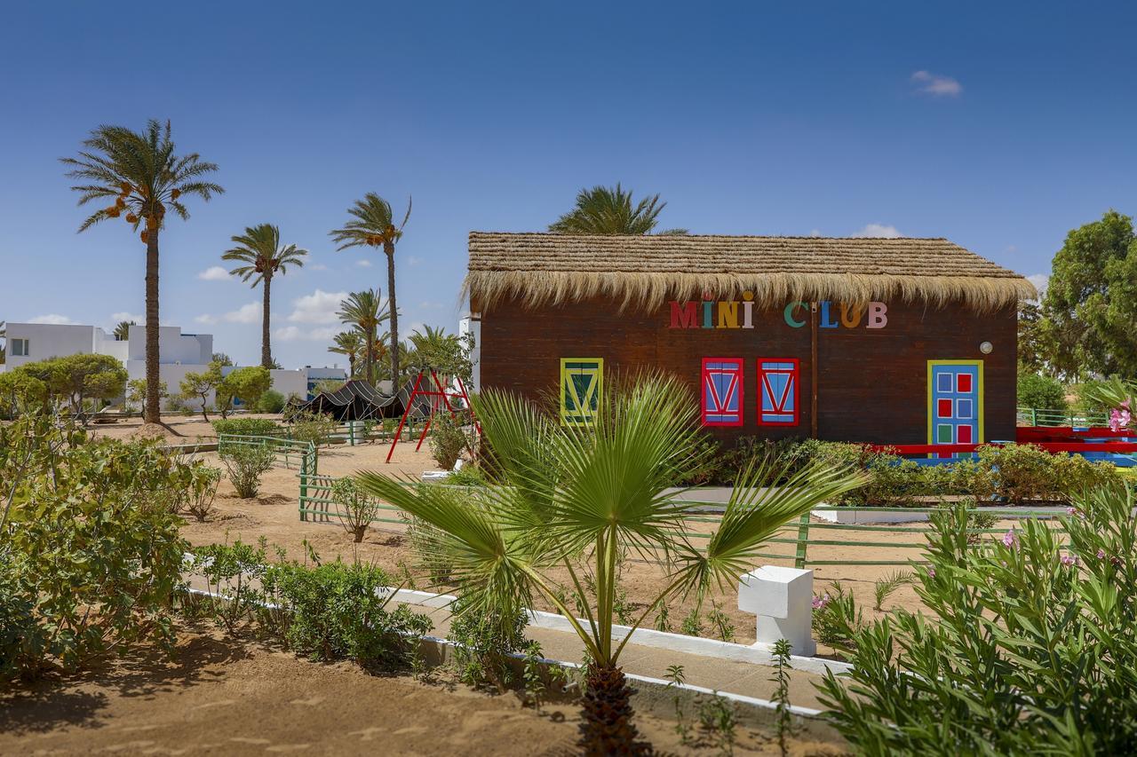 Aghīr Hari Club Beach Resort מראה חיצוני תמונה