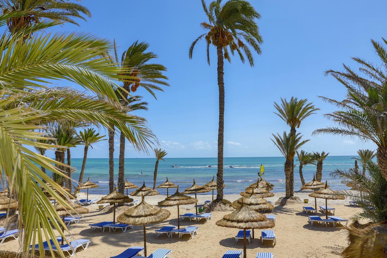 Aghīr Hari Club Beach Resort מראה חיצוני תמונה