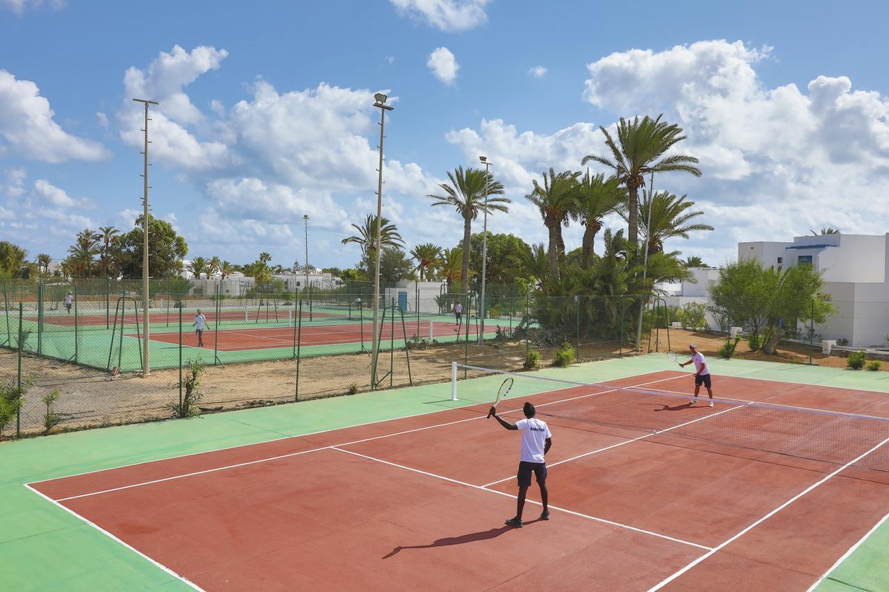 Aghīr Hari Club Beach Resort מראה חיצוני תמונה